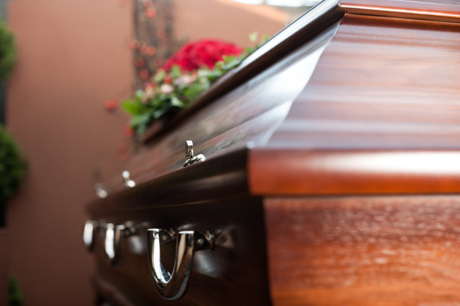 Lee más sobre el artículo ¿A cuánto pueden ascender los gastos funerarios sin seguro?